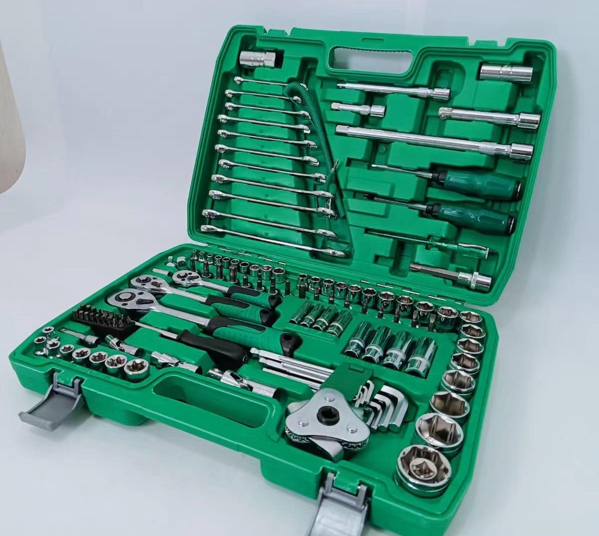 121 pieces auto repair tool set
